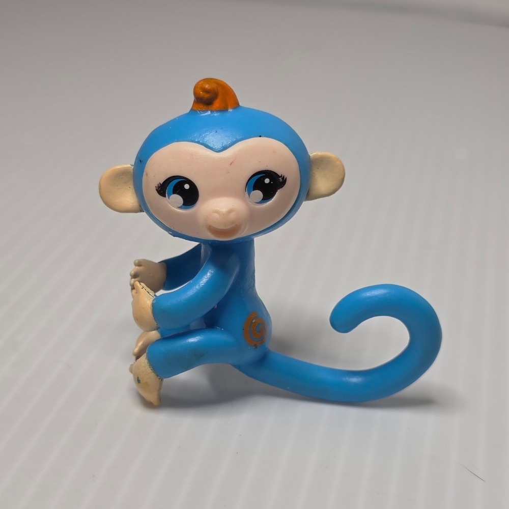 WowWee Fingerlings Mini Figure 2 Inch Blue‎ Good 2018 Monkey Toy